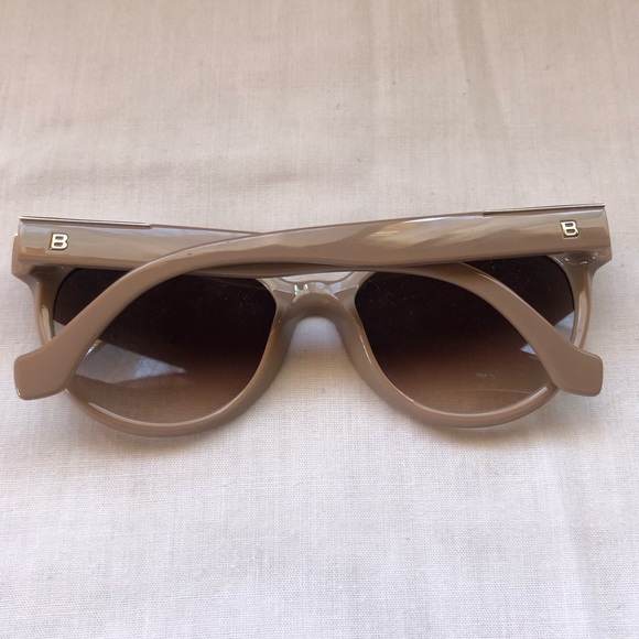 BALENCIAGA SUNGLASSES - Picture 2 of 6